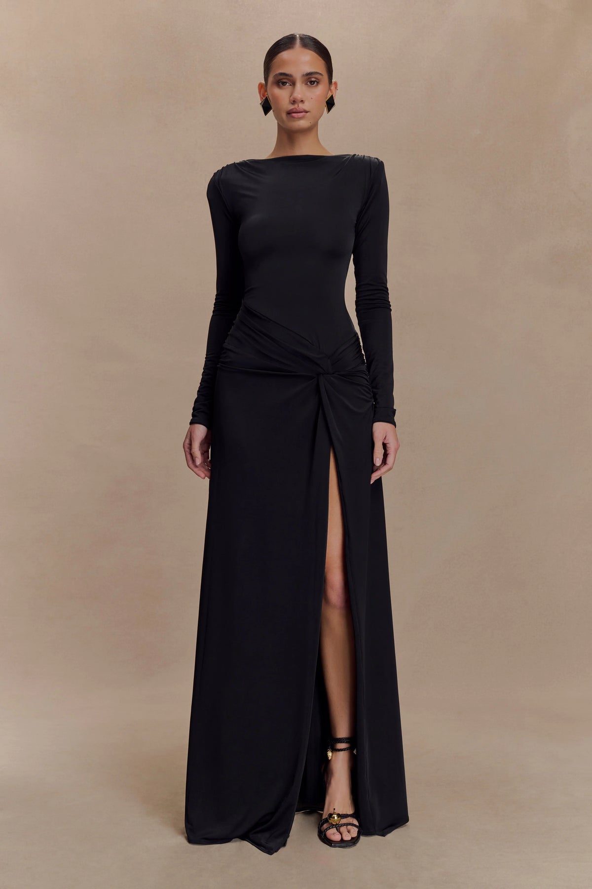 Deanna Long Sleeve Gathered Maxi Dress - Black